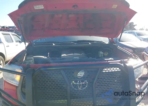 2016 Toyota Tundra Sr 4.6L V8 z USA, uszkodzony, nr VIN 5TFRM5F12GX104998